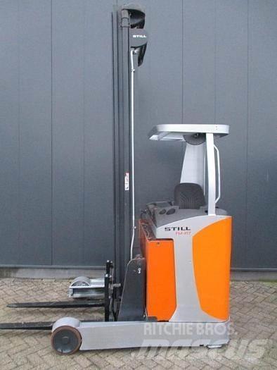 Still FM X17 Reachtruck voor hoog niveau