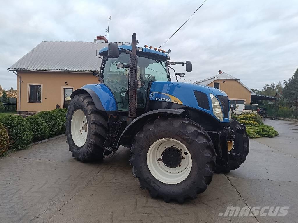 New Holland T 7050 Tractoren