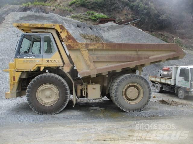 Komatsu HD325-6E0 Rupsdumpers
