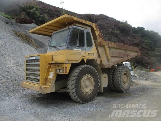 Komatsu HD325-6E0 Rupsdumpers