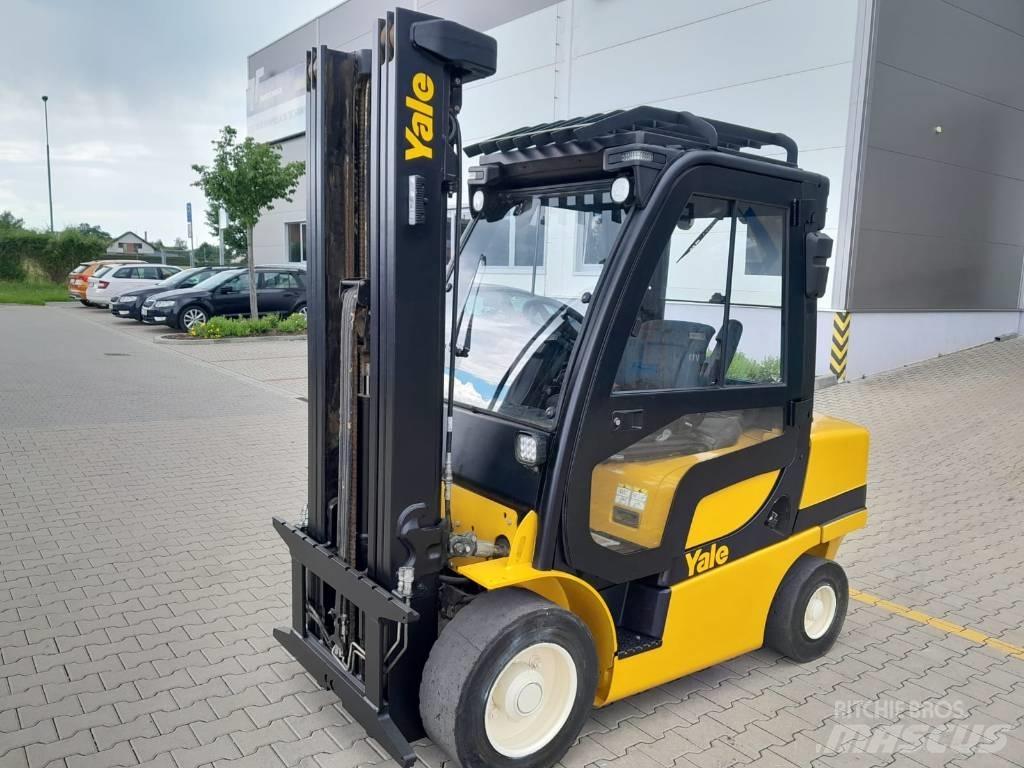 Yale GDP35VX Diesel heftrucks