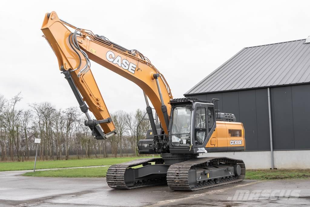 CASE CX 300 E Rupsgraafmachines