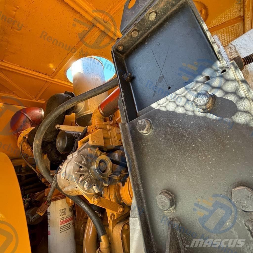 XCMG XS 223 J Trilrolwalsen