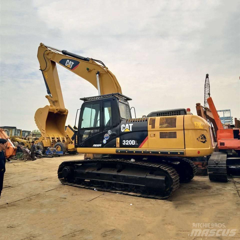 CAT 320D Rupsgraafmachines