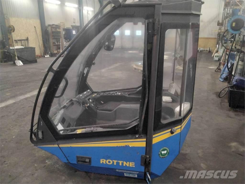 Rottne H20 Cabine en interieur