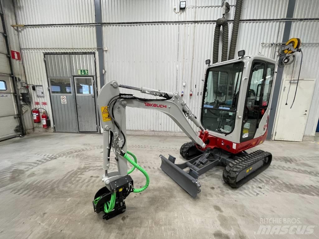 Takeuchi TB 320 Minigraafmachines < 7t