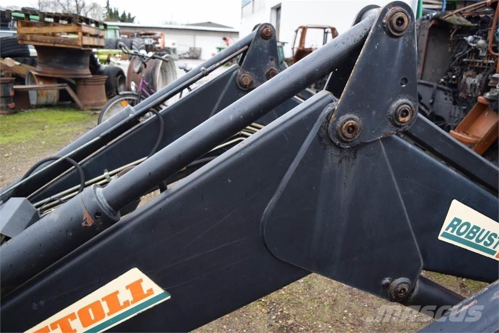 Stoll Robust F71 Voorladers en gravers
