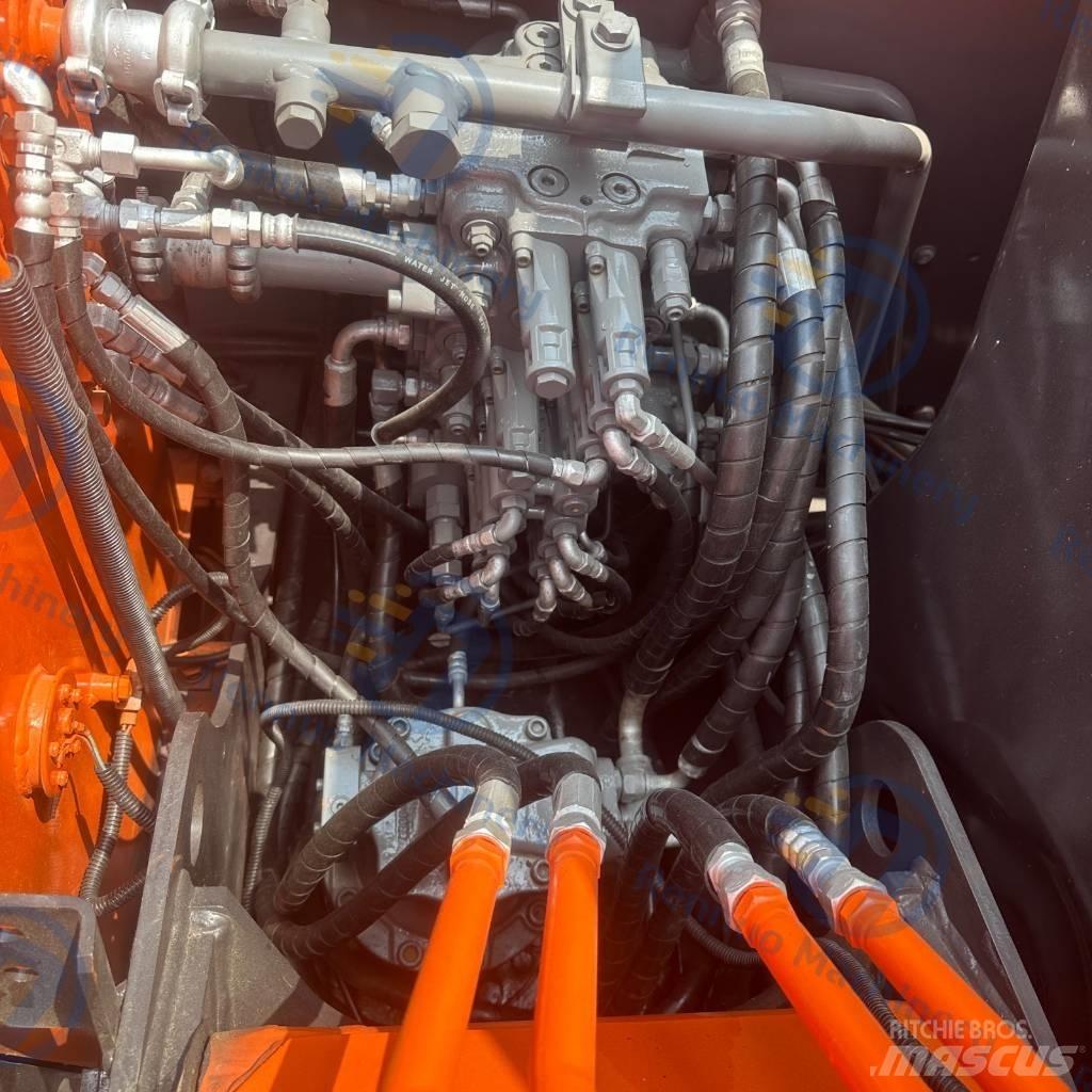 Hitachi ZX70 Rupsgraafmachines