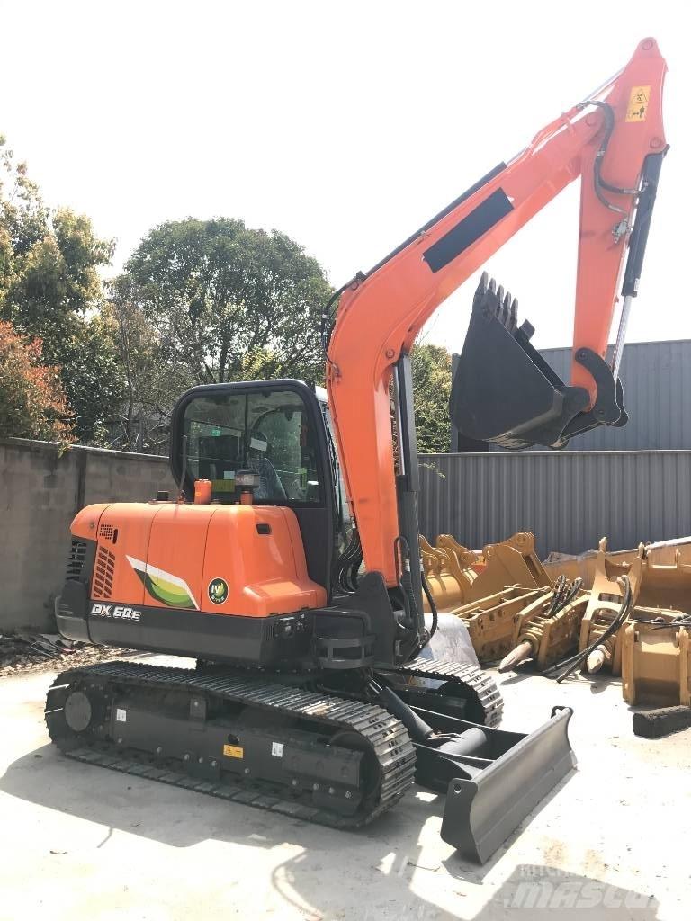 Doosan DX 60 Minigraafmachines < 7t