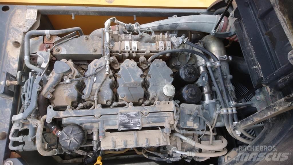 Liebherr R924LC Rupsgraafmachines