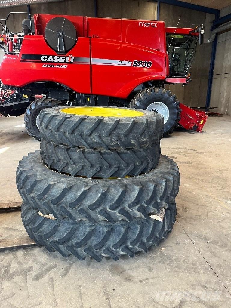 John Deere 6190 R Banden, wielen en velgen