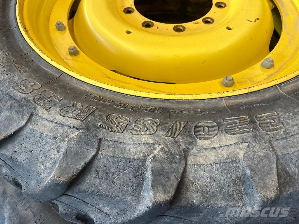 John Deere 6190 R Banden, wielen en velgen