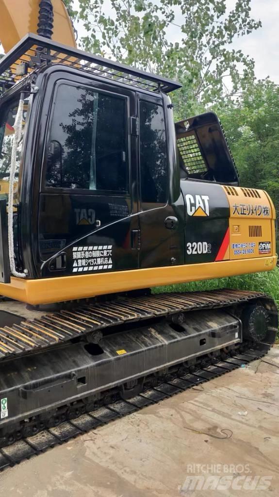 CAT 320D2 Rupsgraafmachines