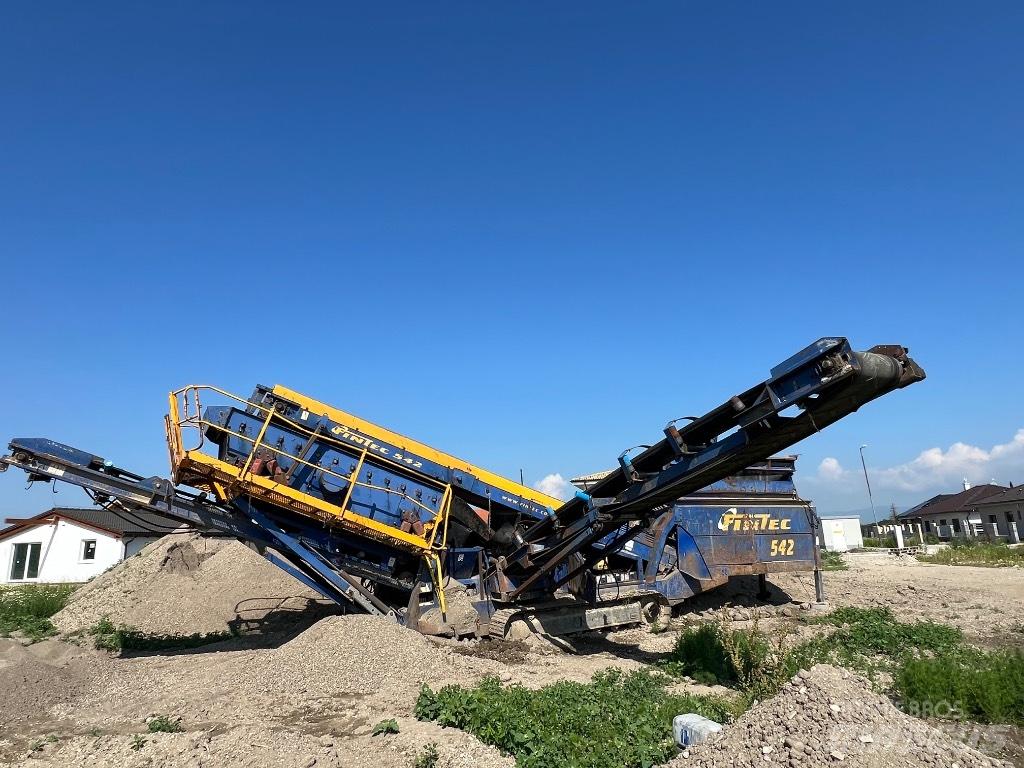 Fintec 542 Mobiele zeefinstallaties