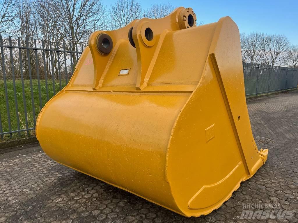 CAT 374 CAT Bucket Bakken