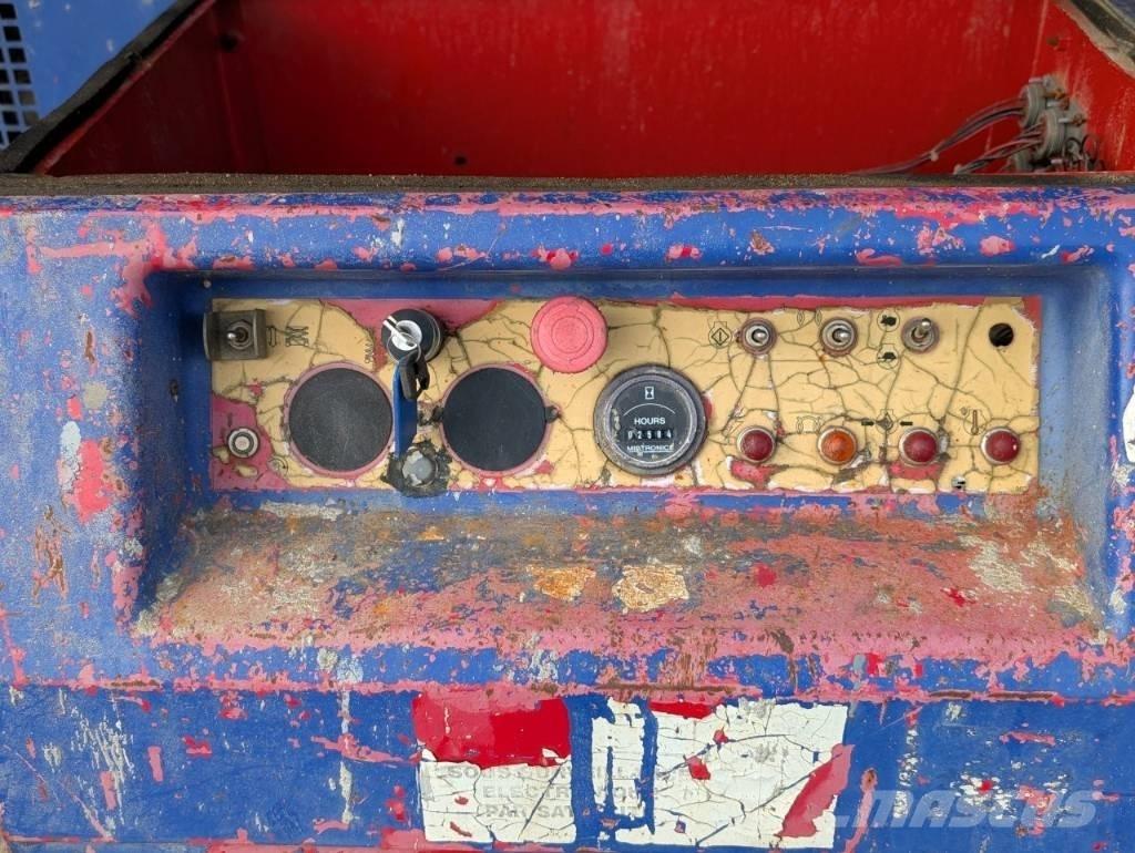 Manitou 120 DLX Zelfrijdende knikarm hoogwerker