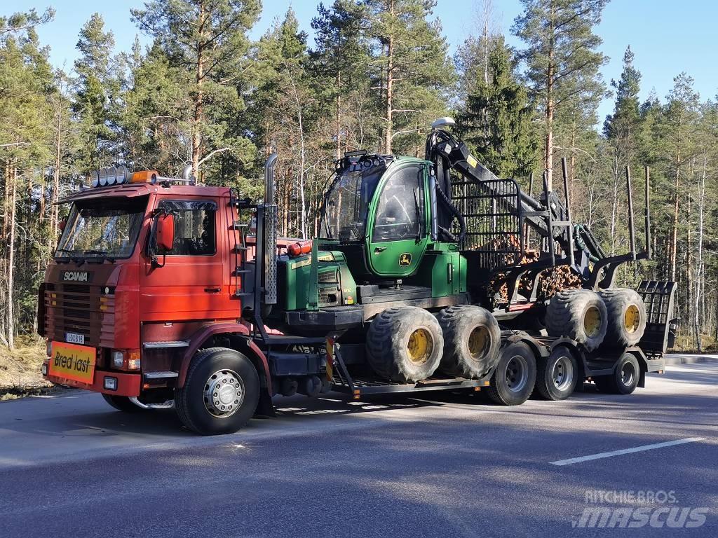 Scania 142/143 Vrachtwagens voor bosbouwmachines