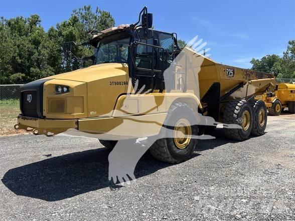 CAT 725 Knik dumptrucks