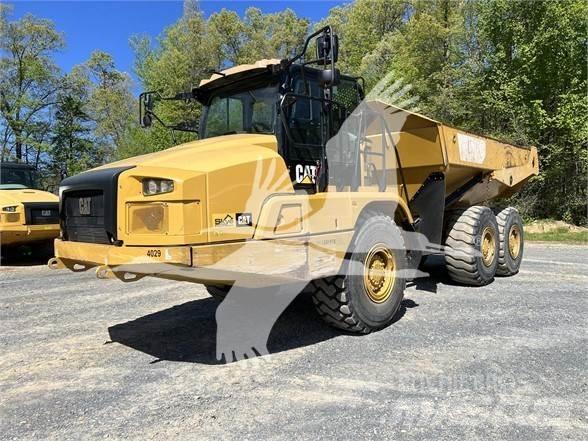 CAT 730 Knik dumptrucks