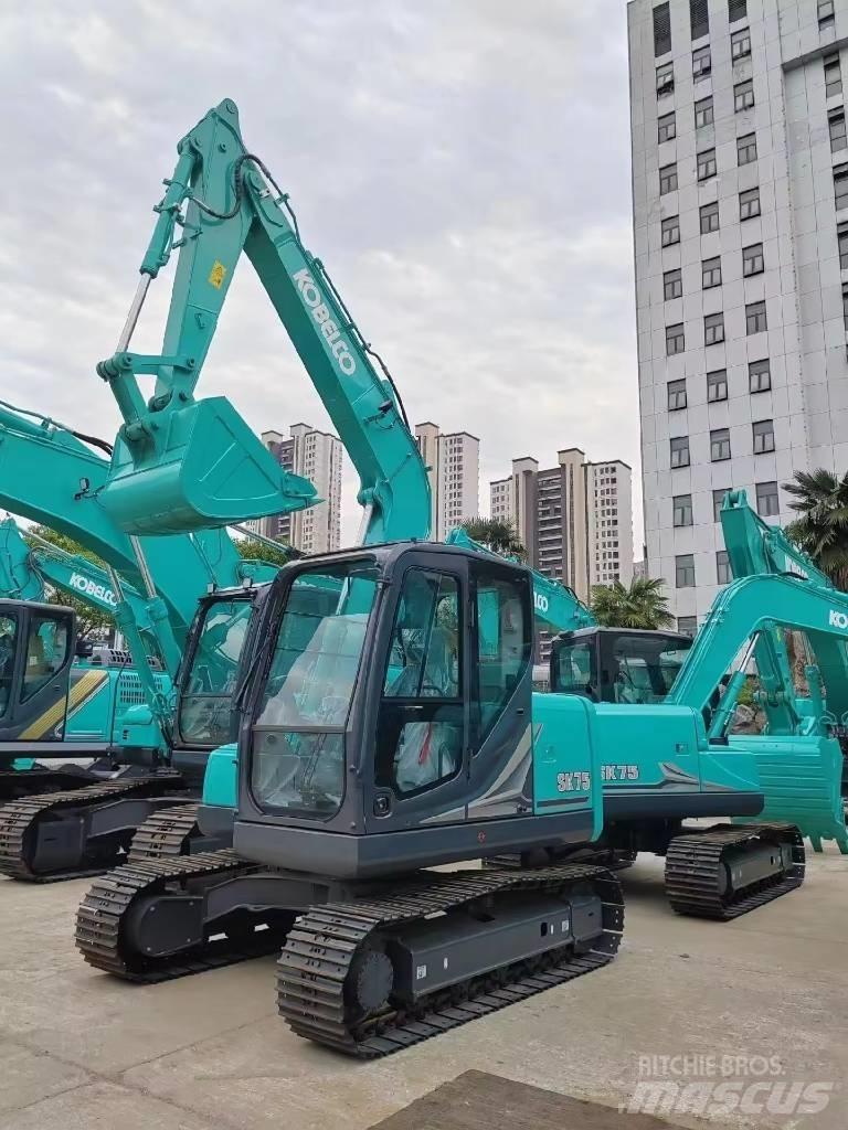 Kobelco SK 75 Midigraafmachines 7t - 12t