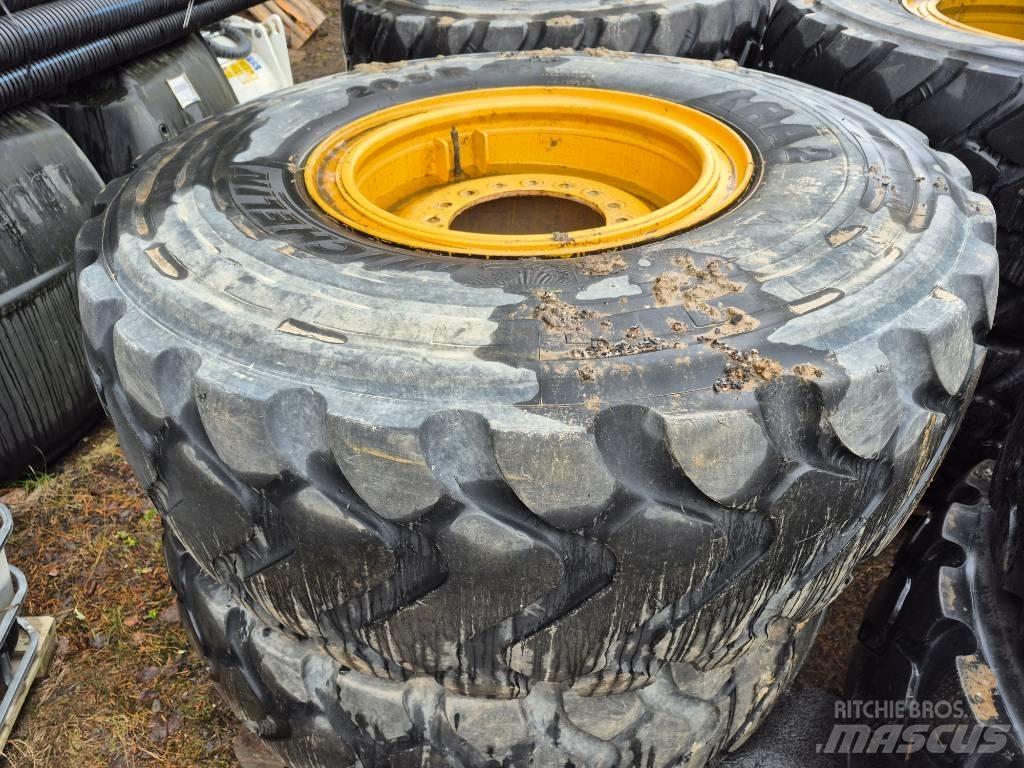 Michelin 20.5R25 Banden, wielen en velgen