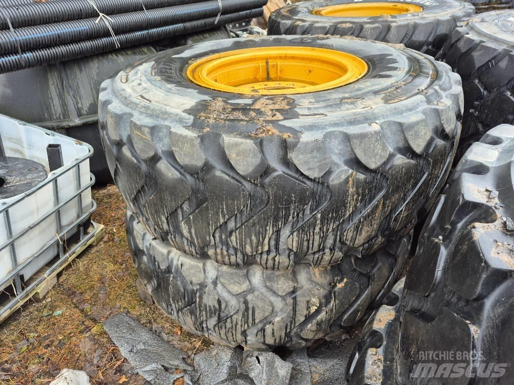 Michelin 20.5R25 Banden, wielen en velgen