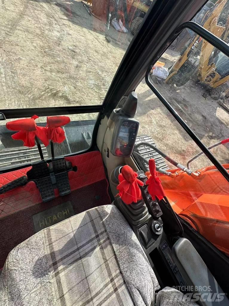 Hitachi ZX 70 Rupsgraafmachines