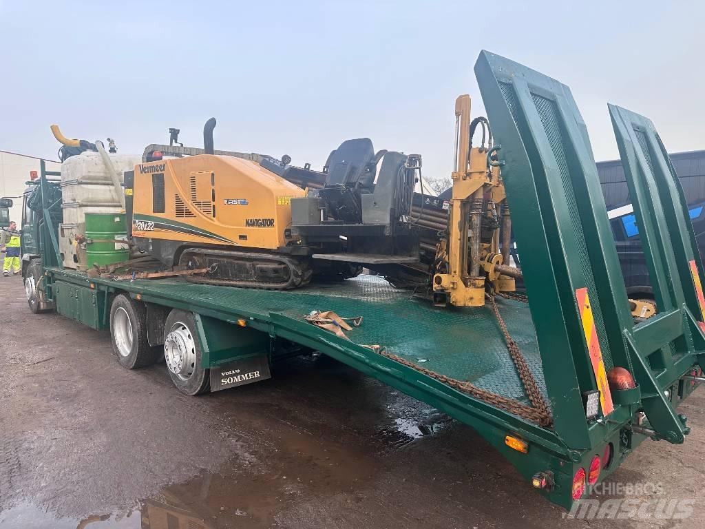 Volvo FL 6 Vrachtwagen met vlakke laadvloer en lier