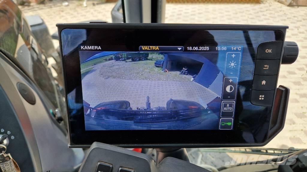 Valtra Q 305 Tractoren