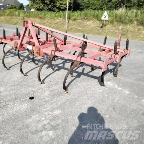 EBRA POUSSÉ Cultivatoren