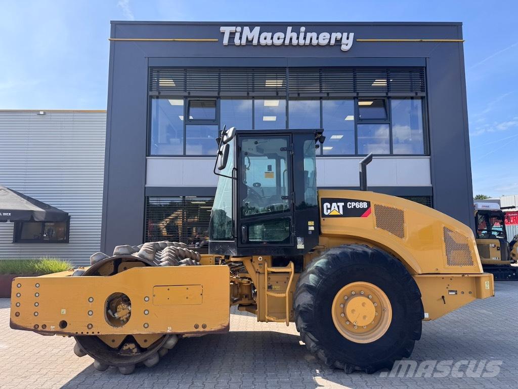CAT CP 68 B Grondverdichtingsmachines