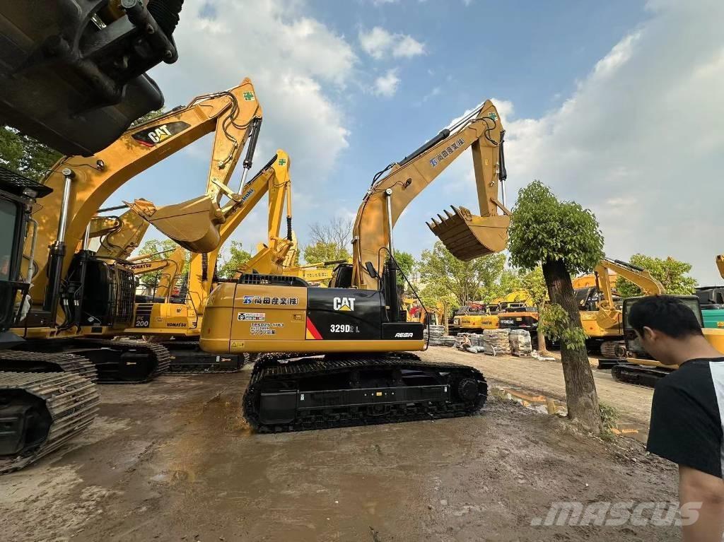 CAT 329 D Rupsgraafmachines