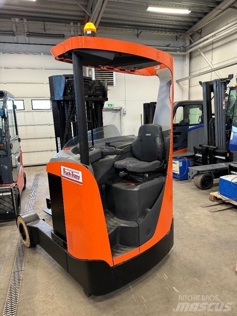 Toyota RRE160R Reachtruck voor hoog niveau
