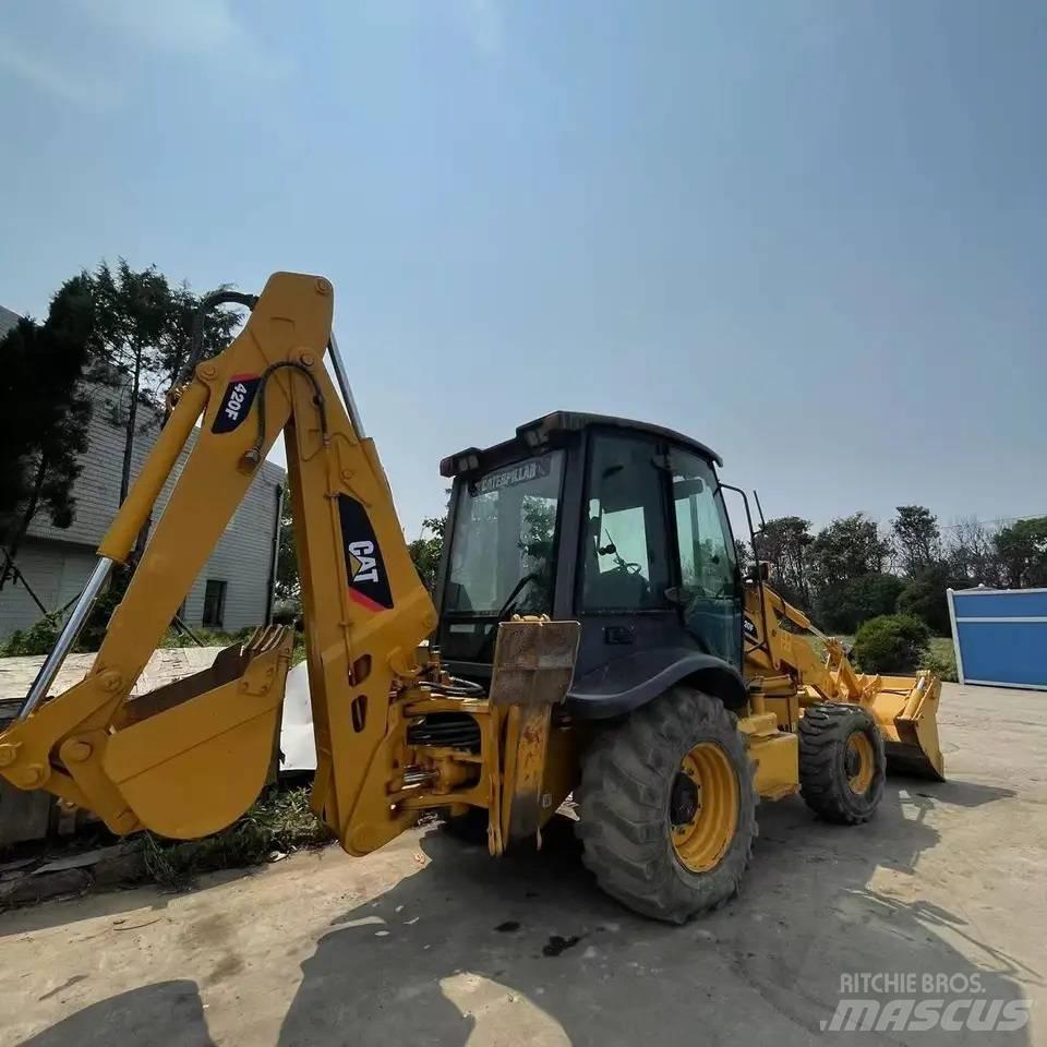 CAT 420 F Graaf-laadcombinaties