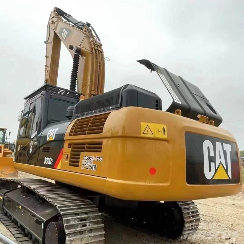 CAT 330 D Rupsgraafmachines