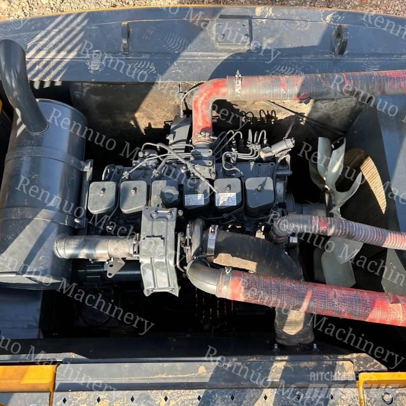 Hyundai 215 Rupsgraafmachines