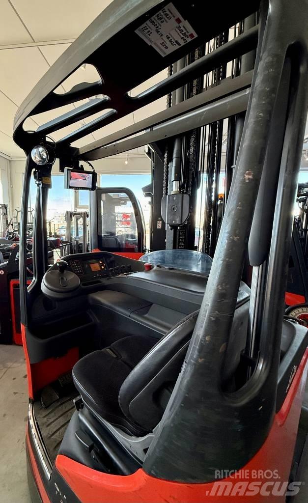 Linde R14HD/1120 Reachtruck voor hoog niveau