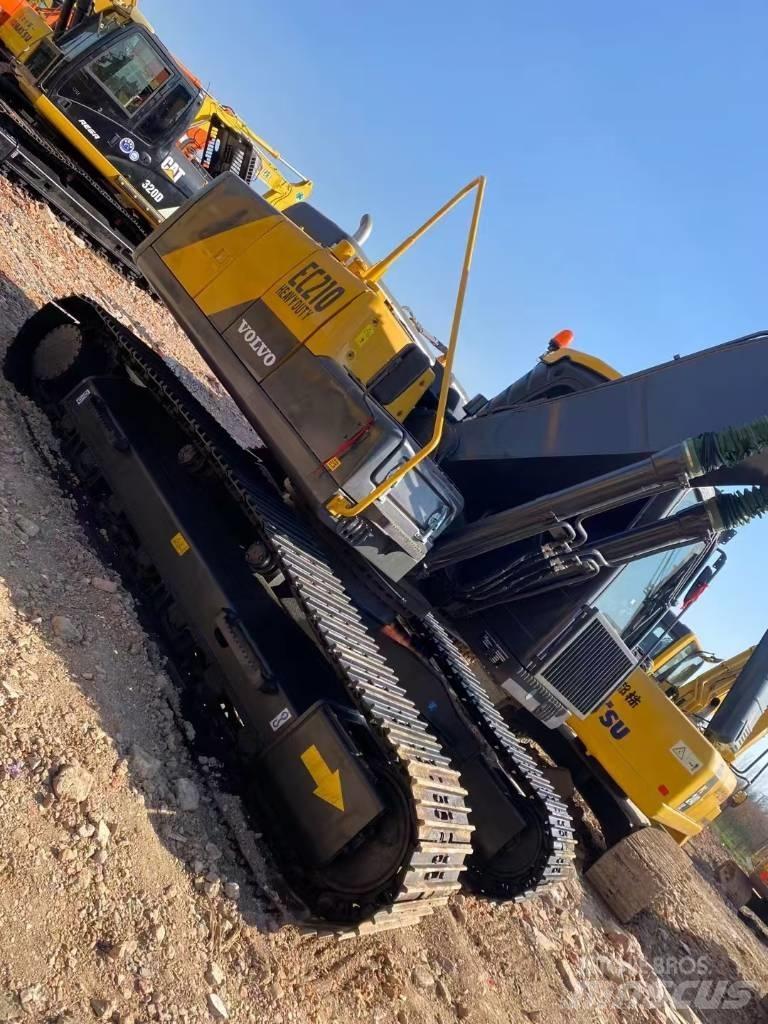 Volvo EC 210 D Rupsgraafmachines