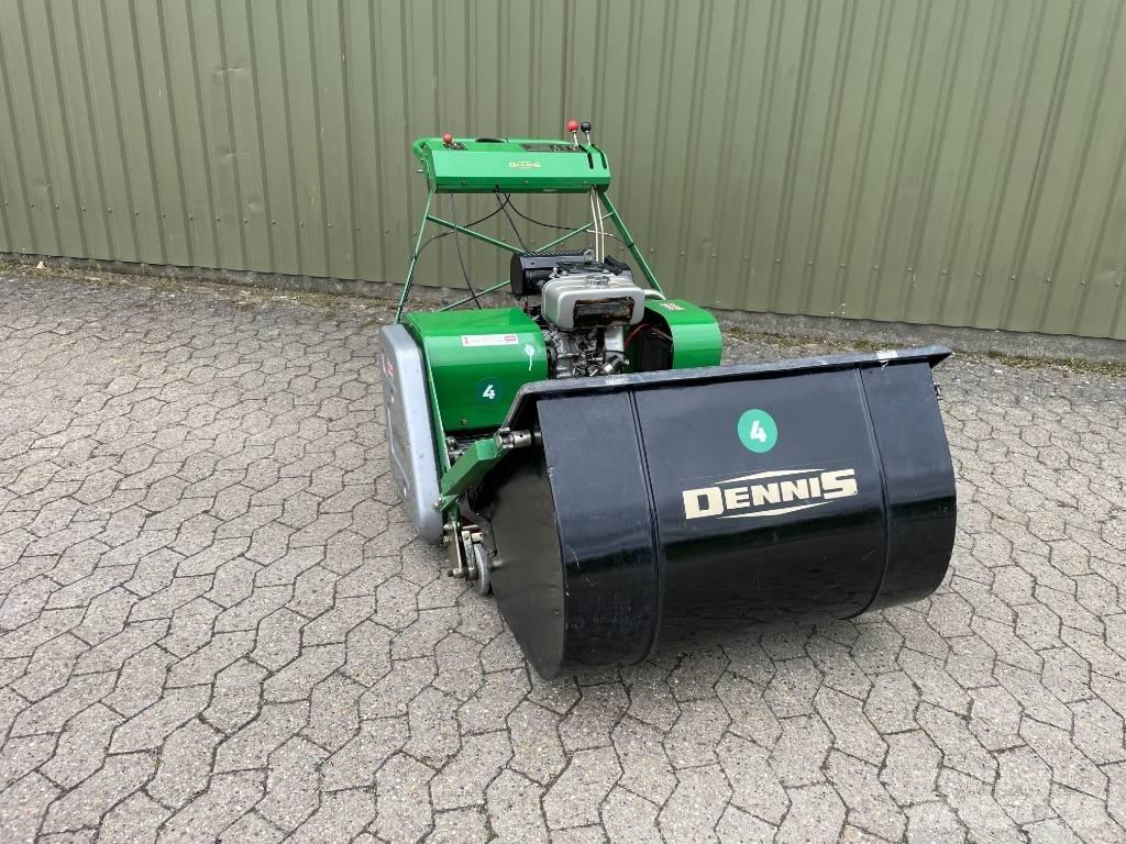 Dennis G860 Greensmaaier