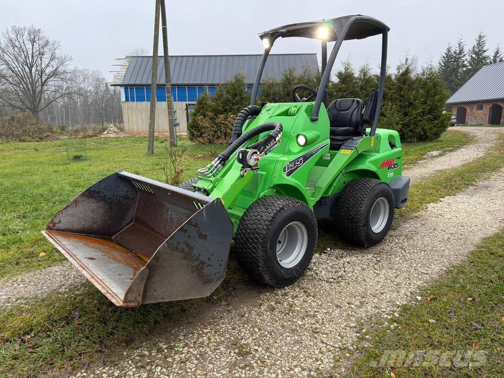 Avant 635 Wielladers