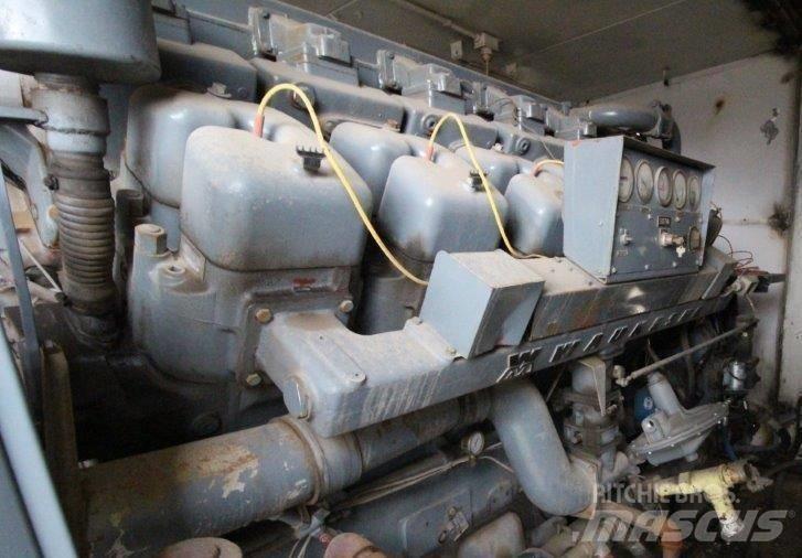 WAUKESHA F817GU Diesel generatoren