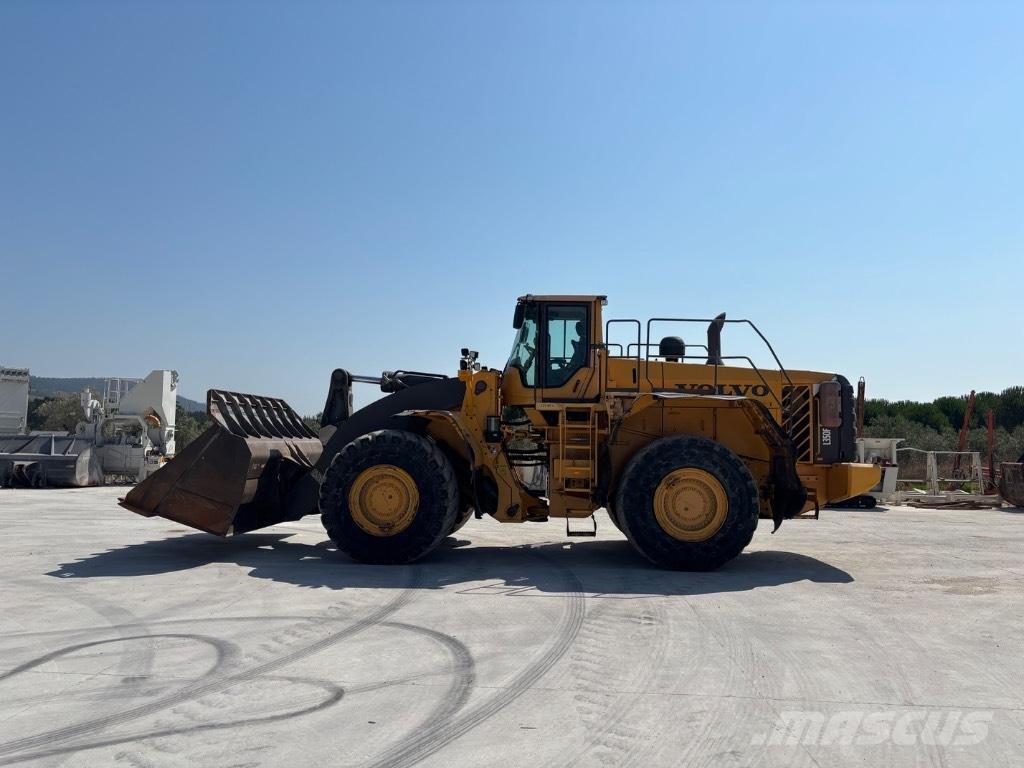 Volvo L 350 F Wielladers