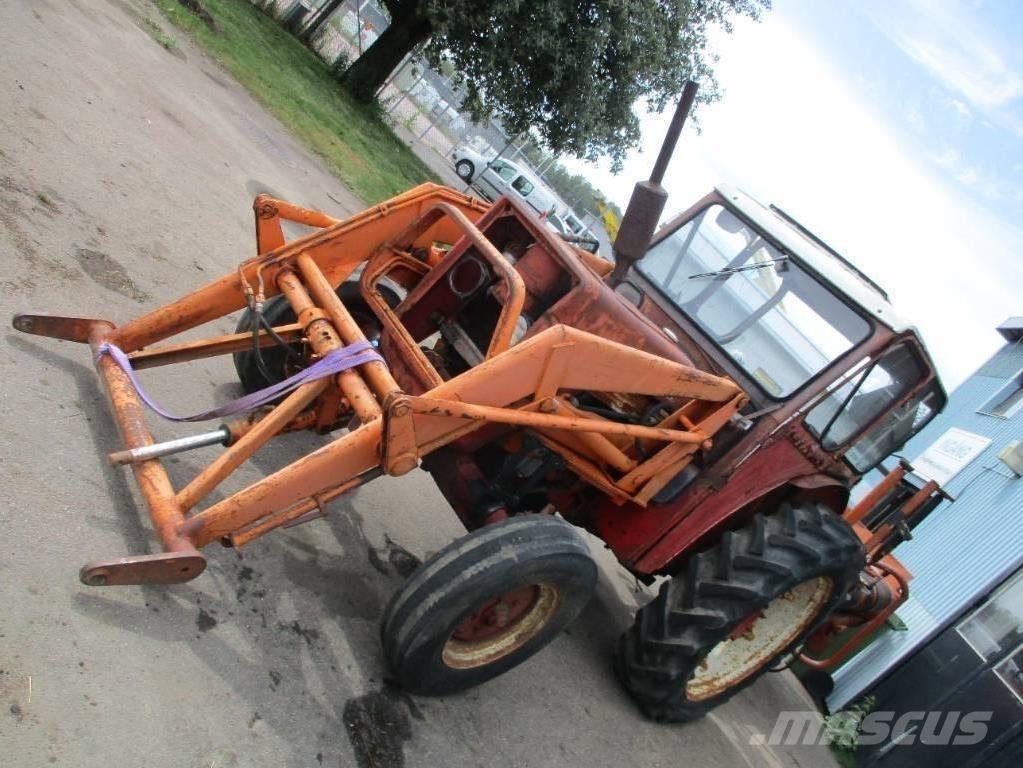 IH 523 Tractoren