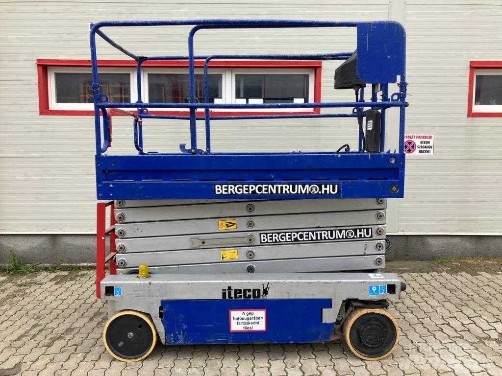 Iteco IT 12122 Schaarhoogwerkers
