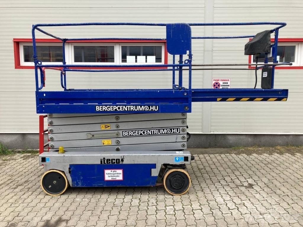 Iteco IT 12122 Schaarhoogwerkers