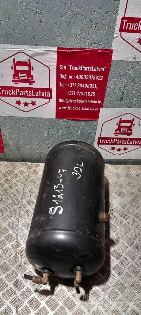 Scania R440  1357950 Remmen