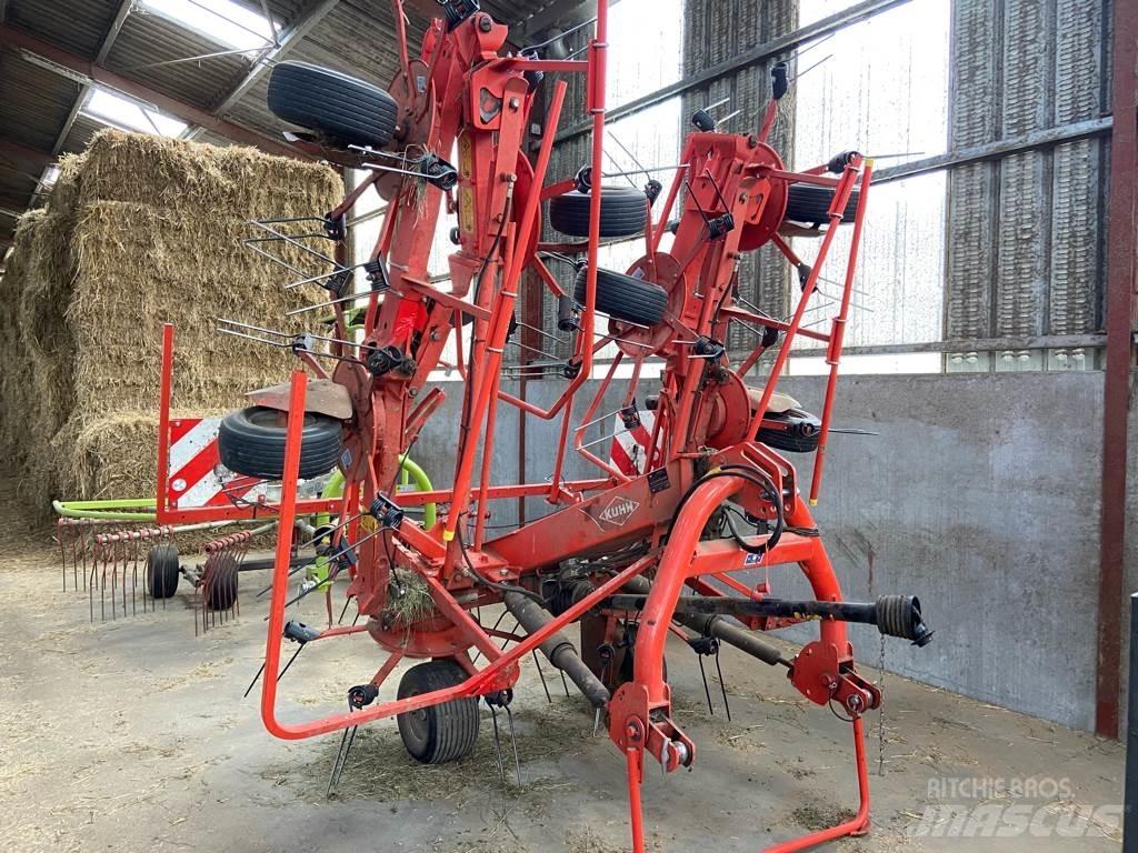 Kuhn GF8702 Schudders