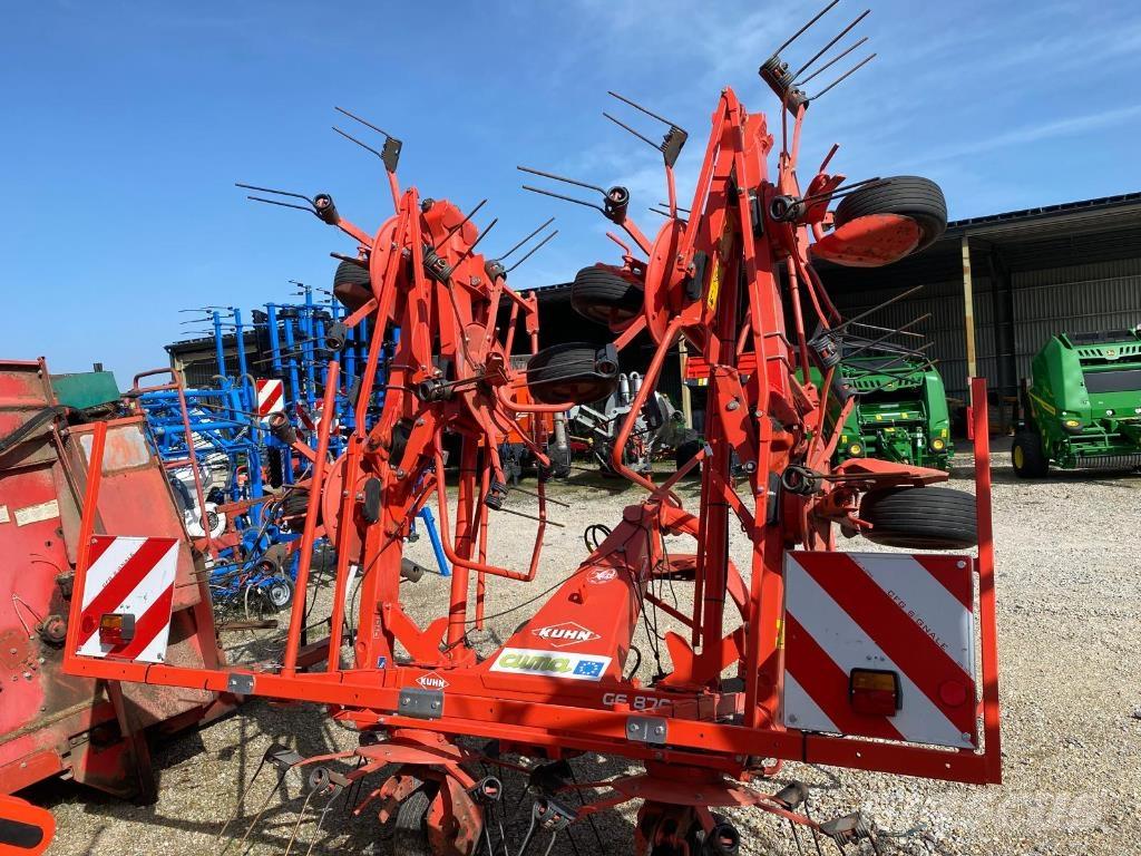 Kuhn GF8702 Schudders