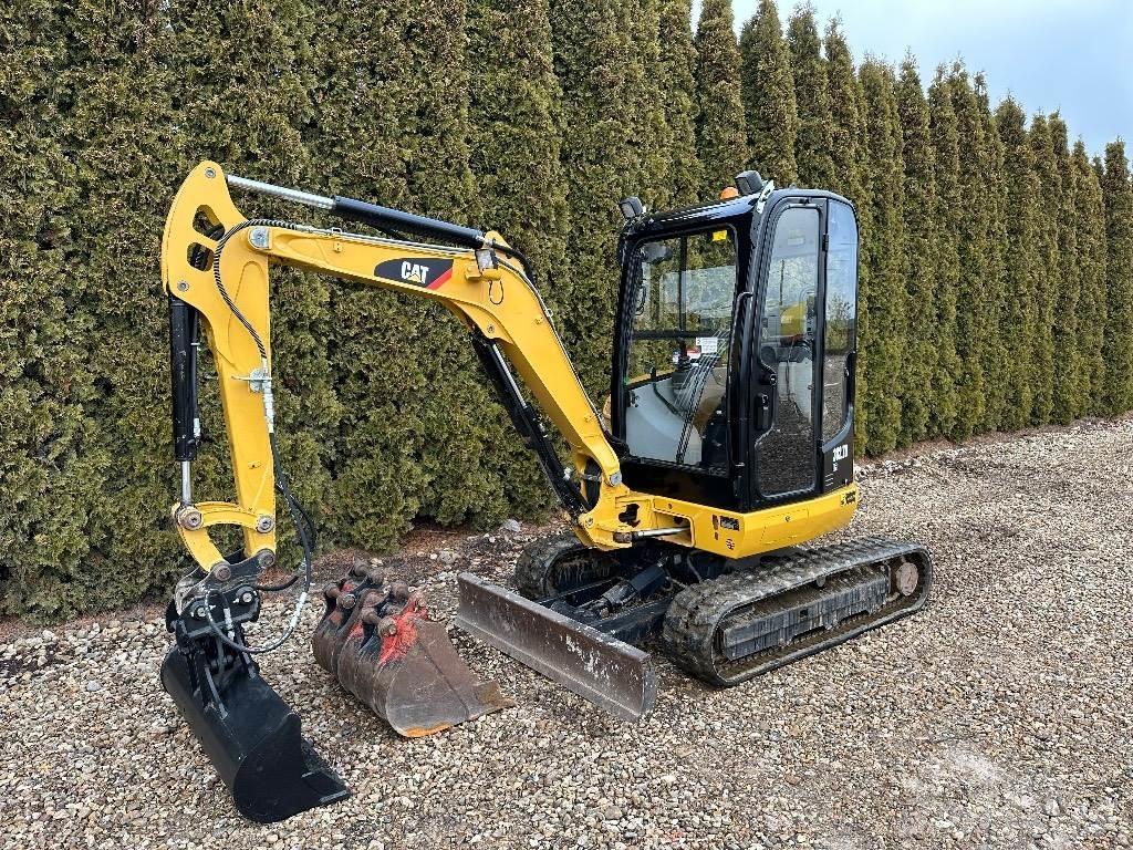 CAT 302.7 D CR Minigraafmachines < 7t
