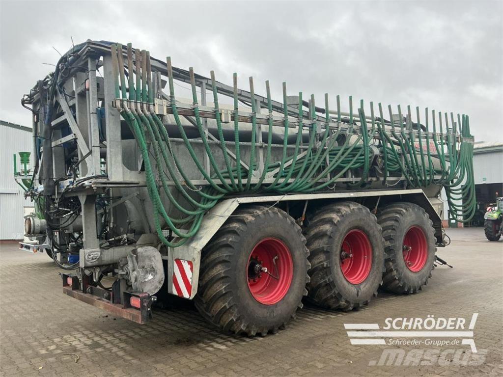  Wienhoff 26000 L Drijfmesttanks